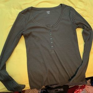 Long-sleeve shirt